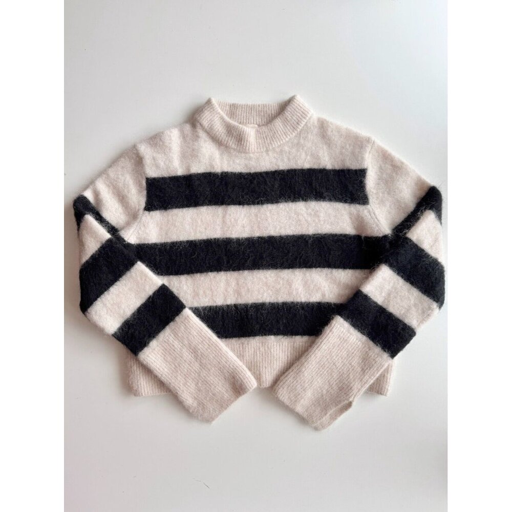 H&M White Black Striped Mohair Wool Blend Knit Crew Neck Sweater, Size M - Picture 6 of 13